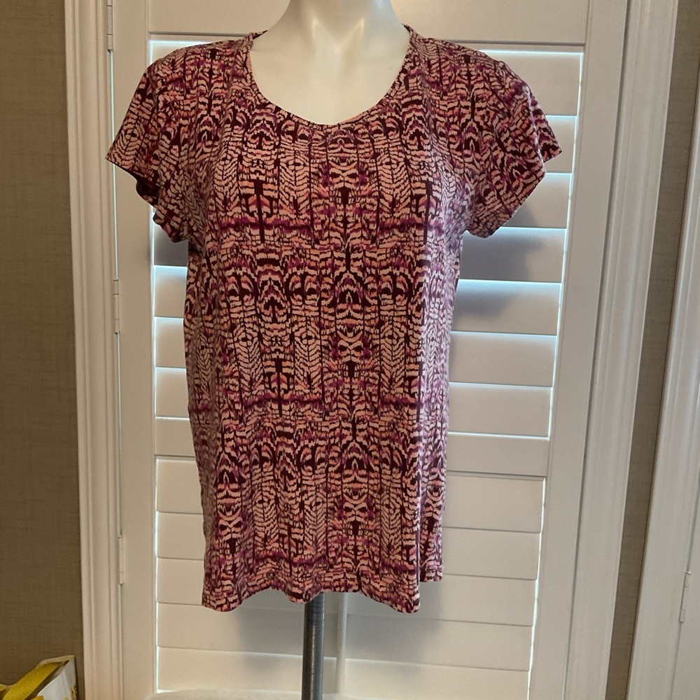 Daisy Fuentes Short Sleeve Top in Pink and Purple